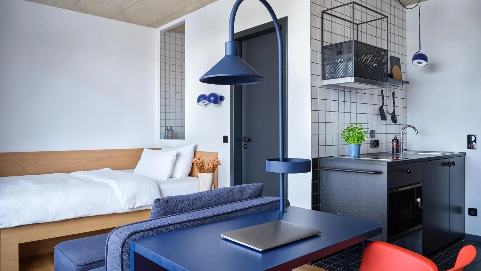 Stayery Cologne Ehrenfeld 4*,